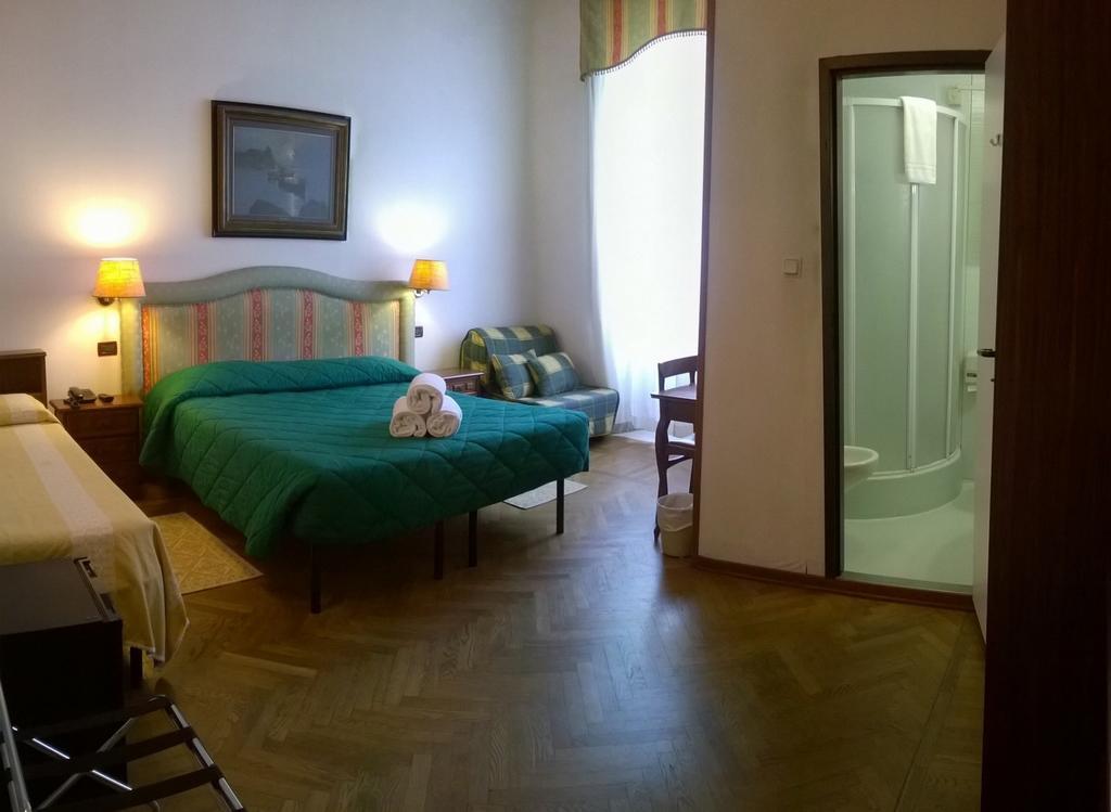 Hotel Ely เวียเรจโจ ห้อง รูปภาพ