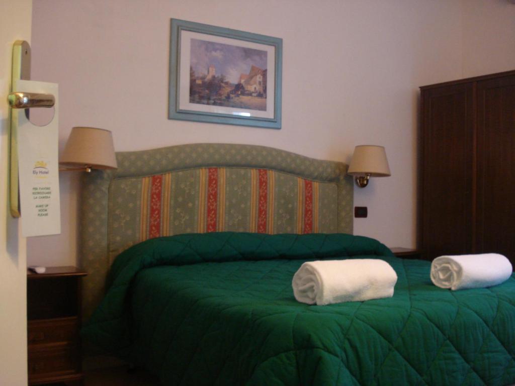 Hotel Ely เวียเรจโจ ห้อง รูปภาพ